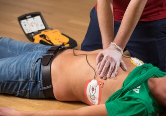 BLS-AED-SRC Komplett ( Herzmassagekurs )